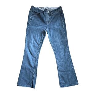 Calvin Klein Women's Shape, Midrise, Bootcut Jeans - Size 28/6  ***Item: 0623